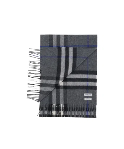Burberry Marlborugh Grey Wool Scarf In Gray