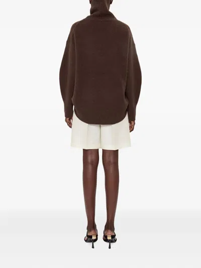 高领灯笼袖毛衣