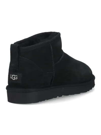 Ugg Minimalist Low-cut Ankle Boot With Textured Grip Sole In Black