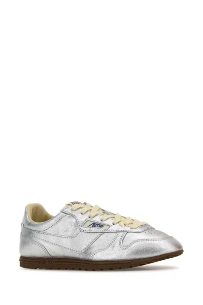Autry Leather Windspin Sneakers Metallic Finish In Silver