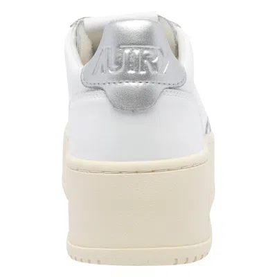 Autry Sneakers Medalist Platform In Suede And Leather White And Gray. In White
