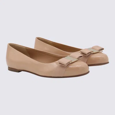 Ferragamo Varina Nappa Leather Ballet Flats In Macaroons