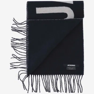 Jacquemus Long Rectangular Wool Scarf With Logo In Blue