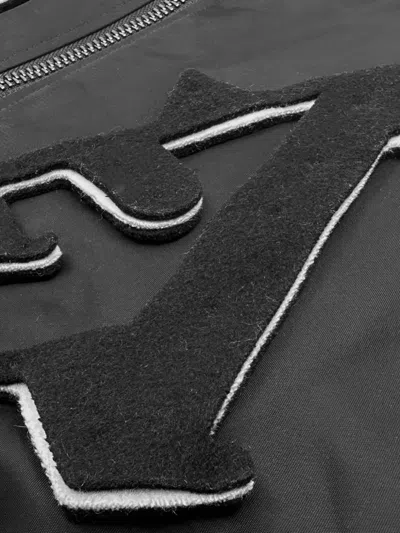 贴花缀饰飞行员夹克