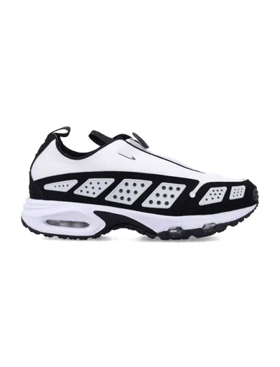 Nike Air Max Sunder Sneakers In White