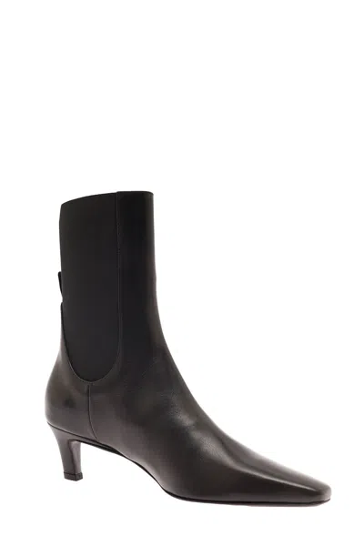 Totême Toteme Mid Heel Leather Boots In Black