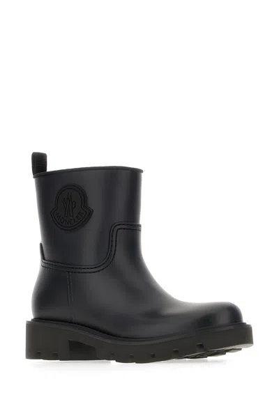Moncler Drawstring Embosssed-logo Rain Boots In Black