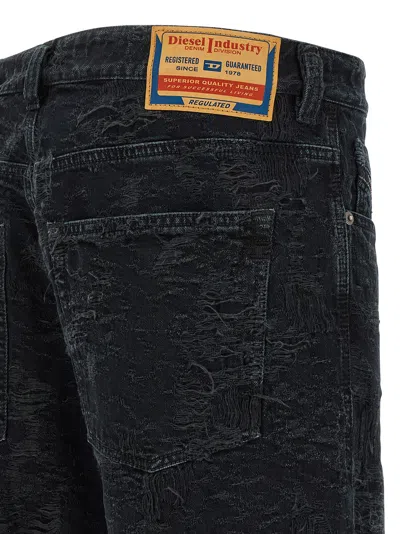 Diesel 2005 D-fining Tapered Jeans In Black