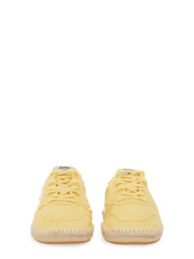 Autry Classic Lace-up Flat Shoes With Woven Jute Sole In Gold
