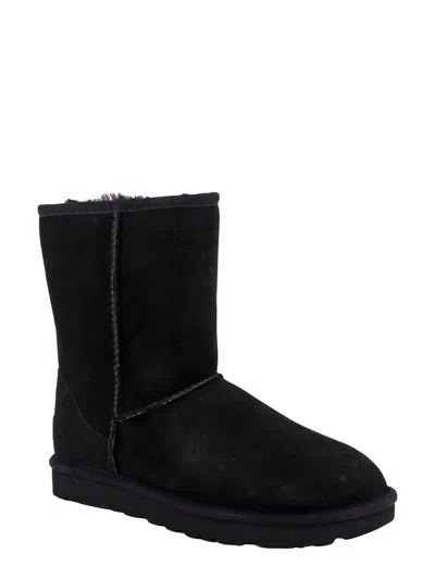 Ugg Boot Classic Short Ii In Black