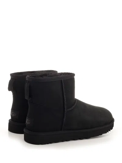 Ugg Womens Classic Mini Ii Boots In Black