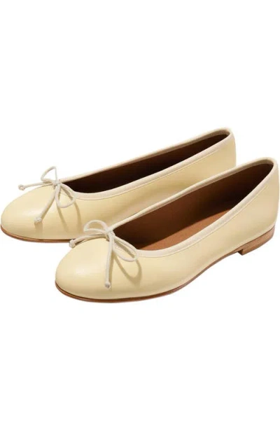 Margaux The Demi Flat