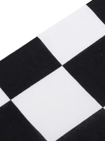 Neighborhood Check-pattern Bath Towel In Black