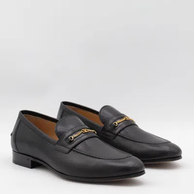 Valentino Garavani Vlogo Signautre Leather Loafers In Black