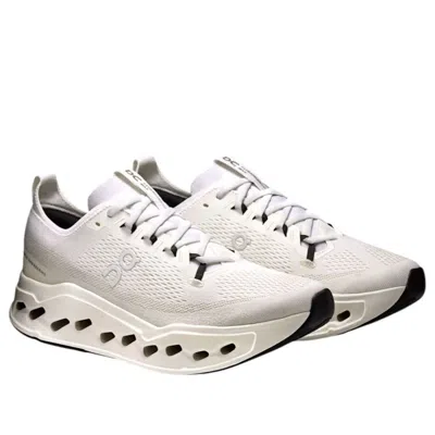 On Running (wmns) Cloudsurfer Max 'white'