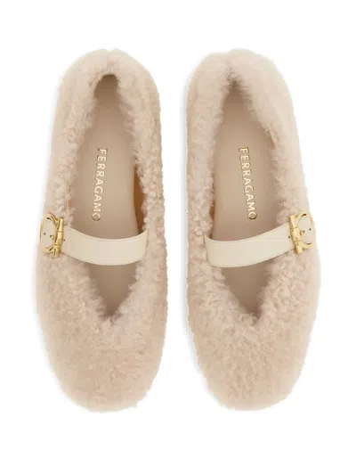 Ferragamo Gancio Genuine Shearling Ballet Flat In Neutral