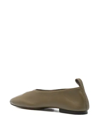 皮质芭蕾平底鞋