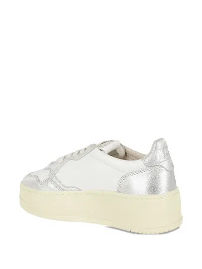 Autry Medalist Platform Sneakers In White