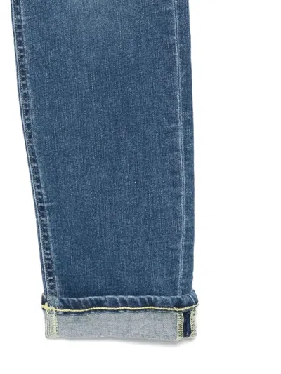 上翻裤脚牛仔裤