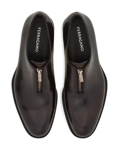 Ferragamo Chaussure Zippée Brun Taille 45 In Multi
