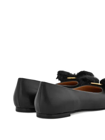Ferragamo Vara Bow Ballet Flats In Black