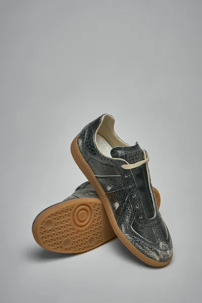 Maison Margiela Replica Sneakers In Black