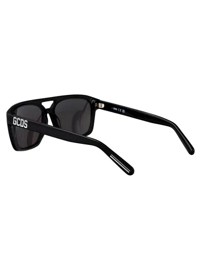 Gcds Gd0058 Sunglasses In Black