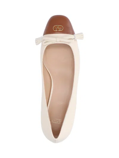 Valentino Leather Vlogo Signature Ballerinas In Neutral
