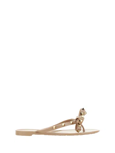 Valentino Garavani Summer Rockstud Thong Sandals In White