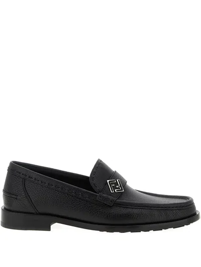 Fendi Round Toe Textured Leather Loafers In Black