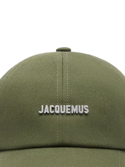 Jacquemus The Gadjo Logo-plaque Baseball Cap In Green