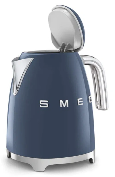 Smeg '50s Retro Electric Kettle In Blue