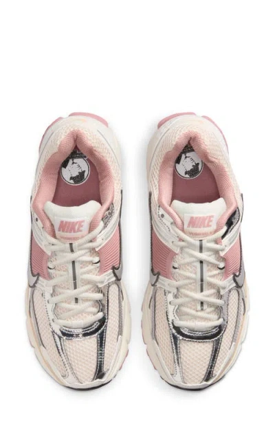 Nike Sneakers Zoom Vomero 5 In Gray