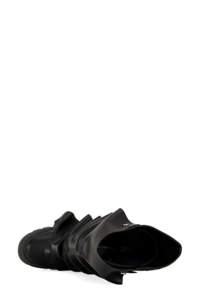 Azalea Wang Sybel Platform Lug Sole Boot In Black
