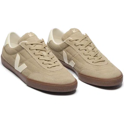 Veja Low-top Suede Sneakers Rubber Sole In Brown