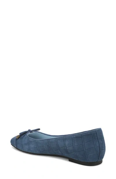 Vionic Klara Cap Toe Ballet Flat In Blue