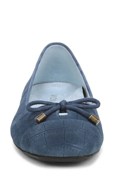 Vionic Klara Cap Toe Ballet Flat In Blue