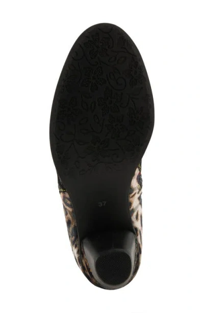 L'artiste By Spring Step Dessalynn Bootie In Black