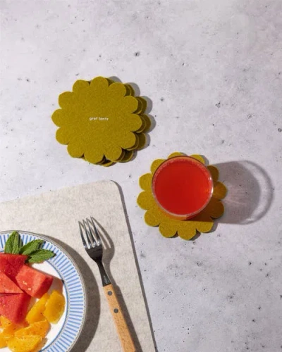 Graf & Lantz Graf Lantz Crest Merino Wool Coaster Solid 4 Pack In Green