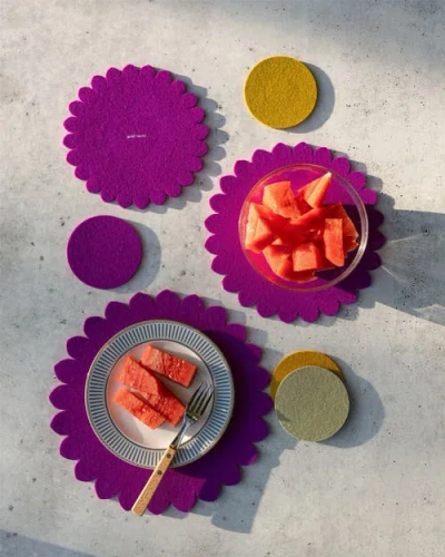 Graf & Lantz Graf Lantz Crest Merino Wool 8" Trivet In Pink