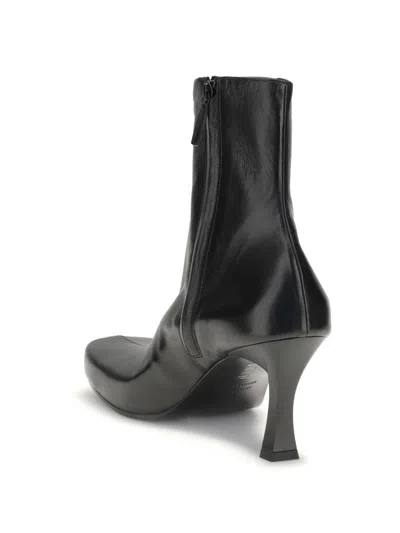 Balenciaga 75mm Leather Square-toe Boots In Black