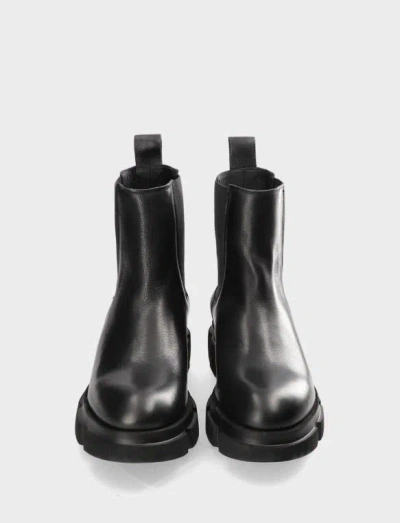 Copenhagen Leather Chelsea Boot In Black In Black