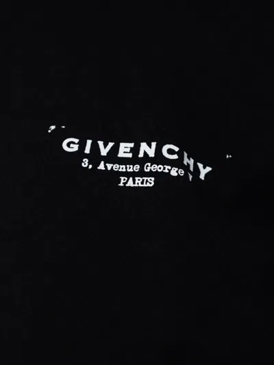 Givenchy Cropped Fit T-shirt In Cotton With Stamp Print Clothing In Black