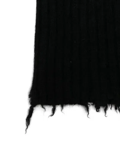 Uma Wang Cashmere Hat With Frayed Edges In Black
