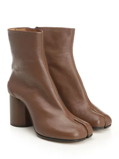 Maison Margiela Tabi High Heels Ankle Boots In Brown Leather