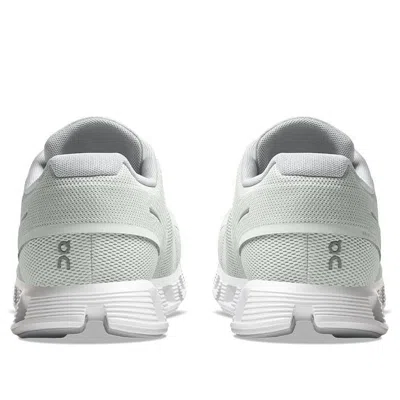 On Running Cloud 5 'ice White'