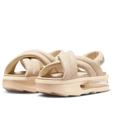 Nike (wmns)  Air Max Isla 'sanddrift' In Neutral