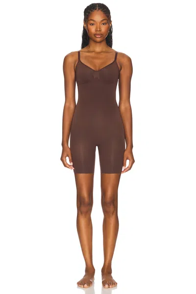 Skims Womens Cocoa Sculpt Ruched Stretch-woven Body In Brown