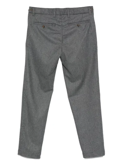 Myths Tailored Gray Trousers With Front Pleats In Gray