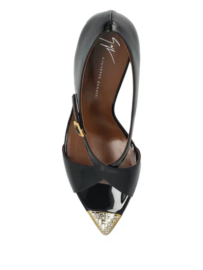 Giuseppe Zanotti 90mm Intrigo Patent-leather Cross-strap Heeled Sandals In Black